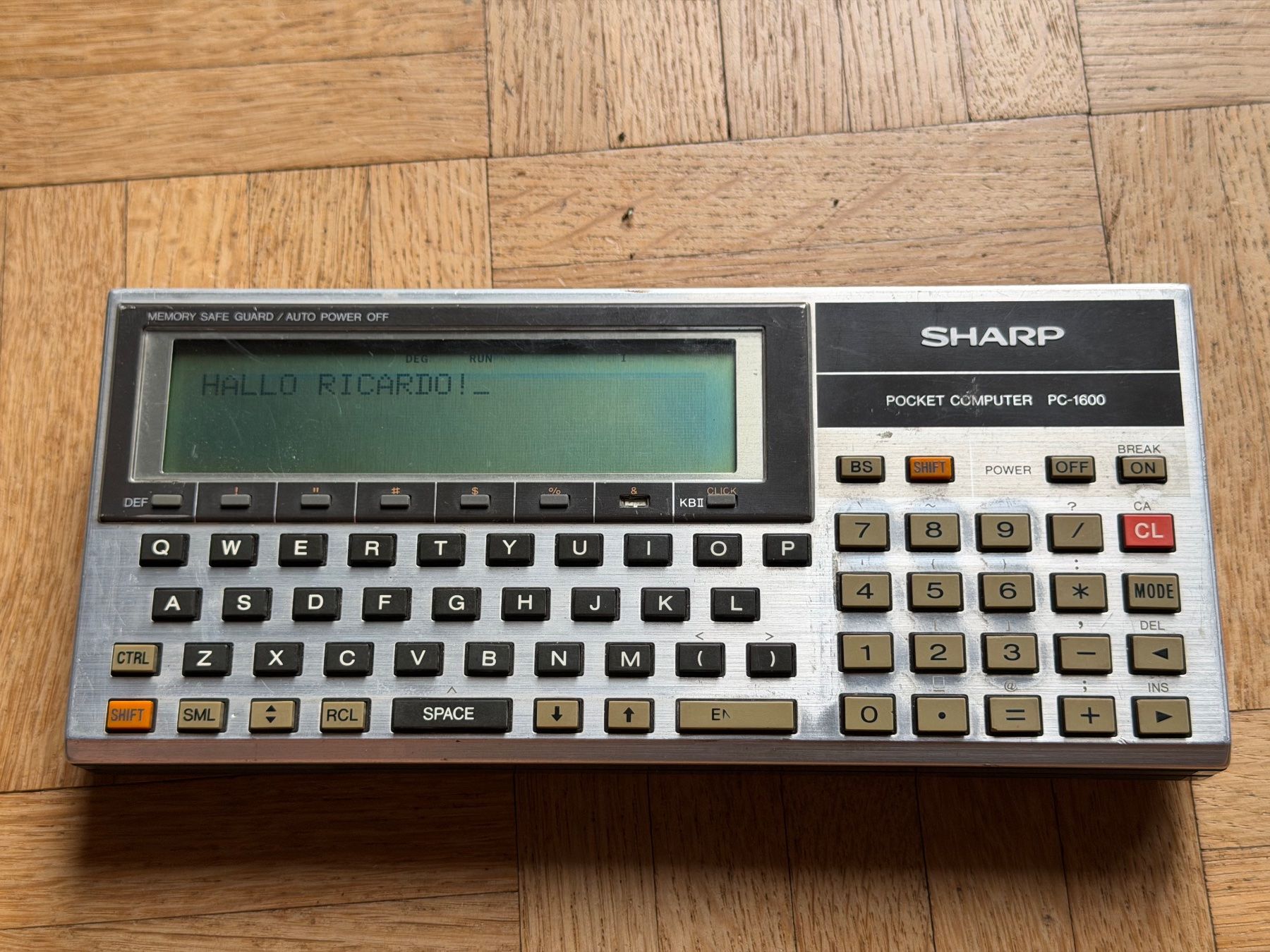 Sharp Taschenrechner: Sharp PC-1600 Pocket Computer aus 1986 – Gebraucht aus Adliswil von synchrot