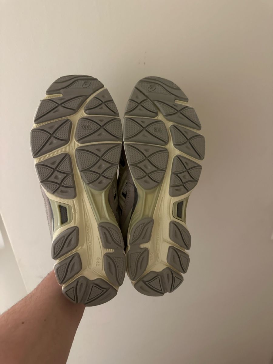 Asics Scarpe da uomo: ASICS GEL-NYC , taille 45 – Nuovo (secondo la descrizione) da Dully venduto da axe_c2p5 1