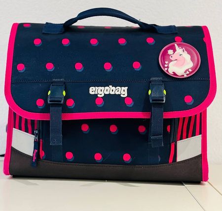 Ergo Bag Schulrucksack Mädchen dunkelblau pink