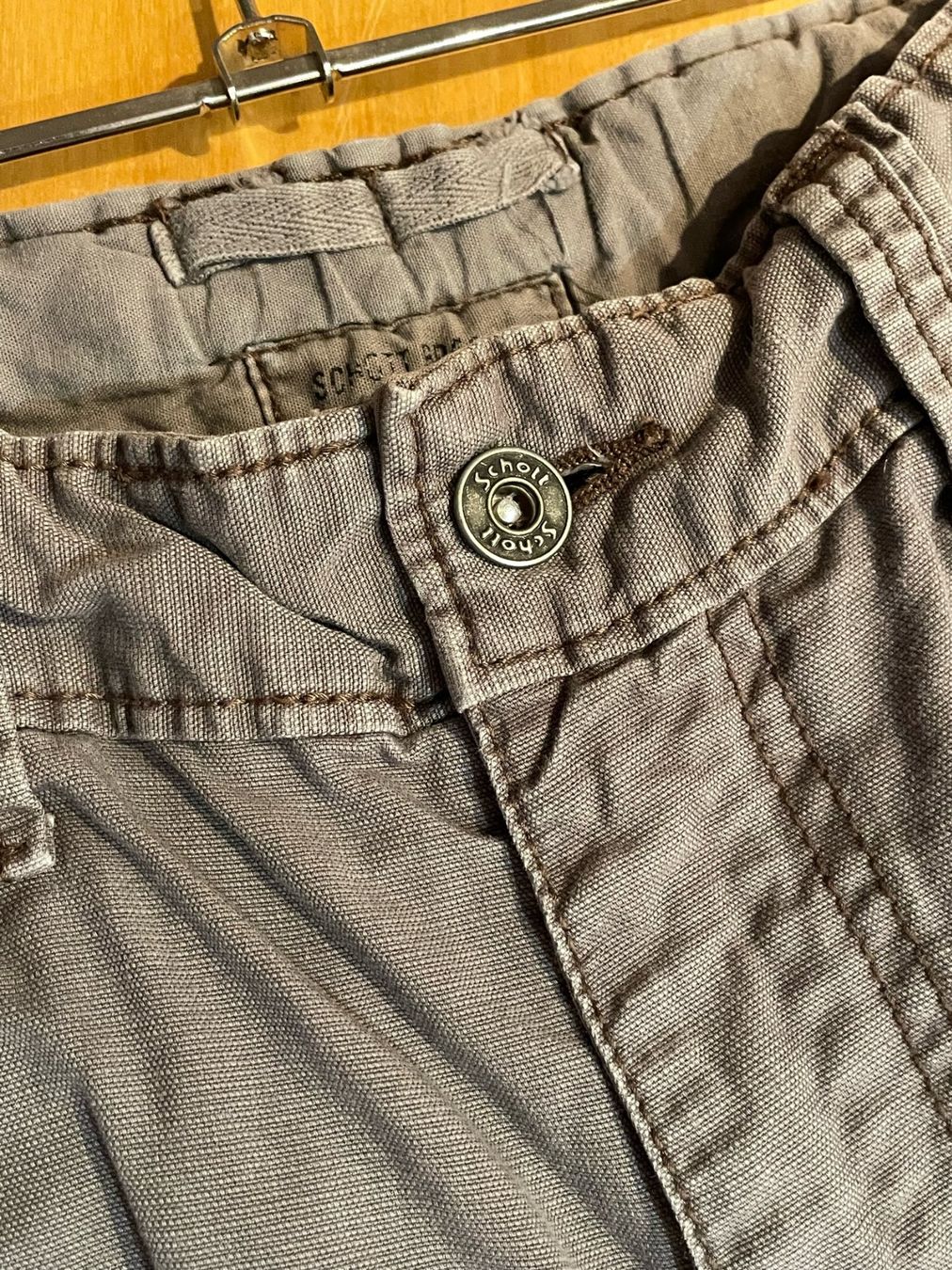 Schott Pantaloni: SCHOTT BROS. CARGO SHORTS SZ: 31 – Usato da Cortaillod venduto da Stay_Alive_vintage 3