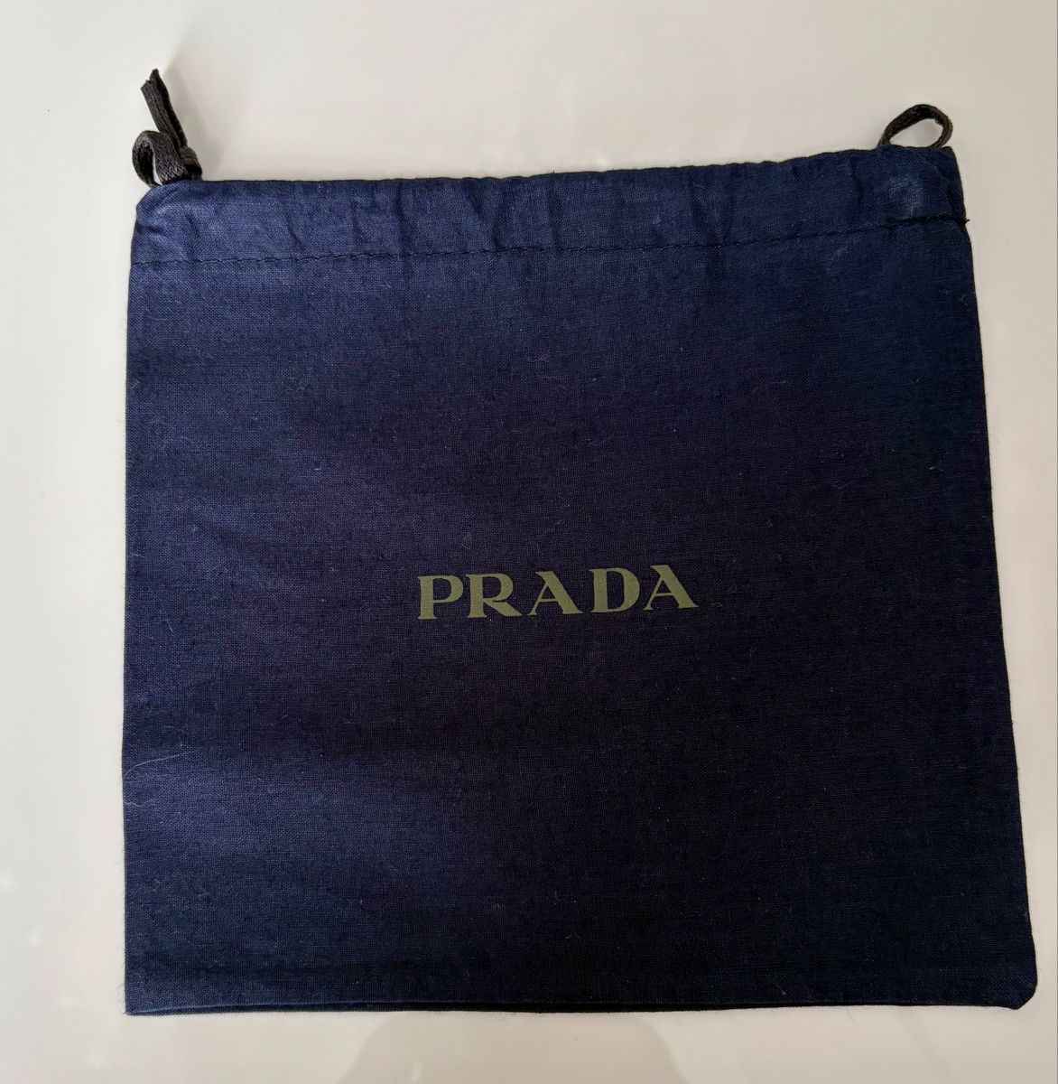 Prada Taschen: PRADA🌹Staubeutel 17x17 cm – Neu (gemäss Beschreibung) aus Adliswil von Moroz173