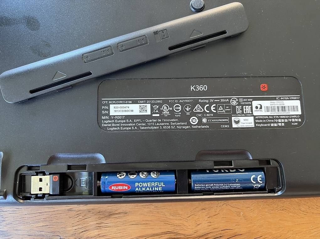 Claviers: Logitech K360 Tastatur Funk / Bluetooth  – D'occasion à Riehen par lis_rt9c 1