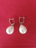 Boucles d'oreilles en argent et perles baroques