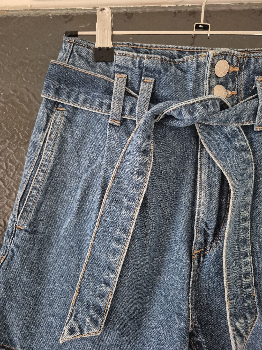 C&A Pantaloni: Short jeans Clockhouse 32 - 34 – Usato da Lausanne venduto da claire1401 1