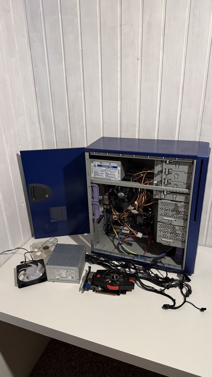 PC: Diverse PC Teile  – Difettoso da Däniken SO venduto da sunnyresales