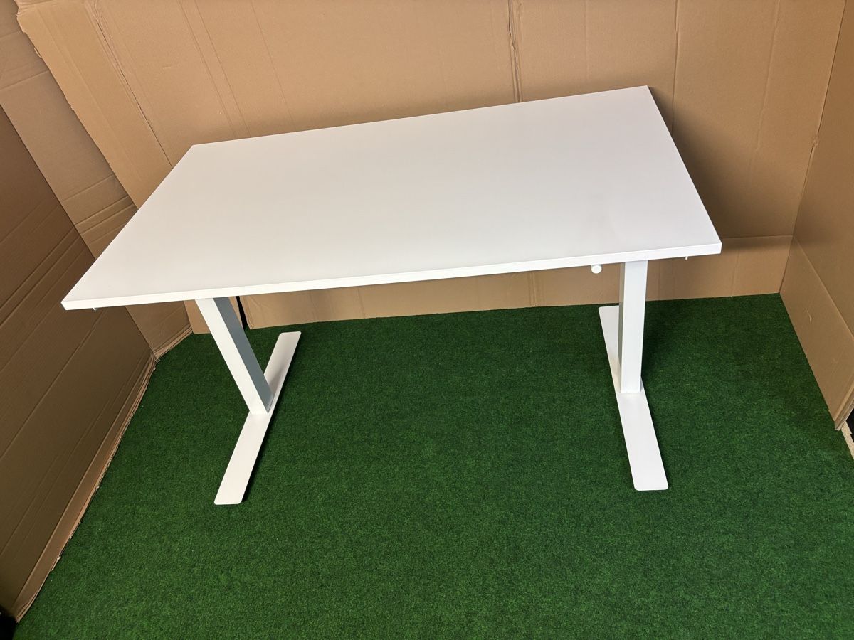 Ikea Schreibtische: Ikea Schreibtisch Hoch Verstellbar – Gebraucht aus Zug von Deks 1