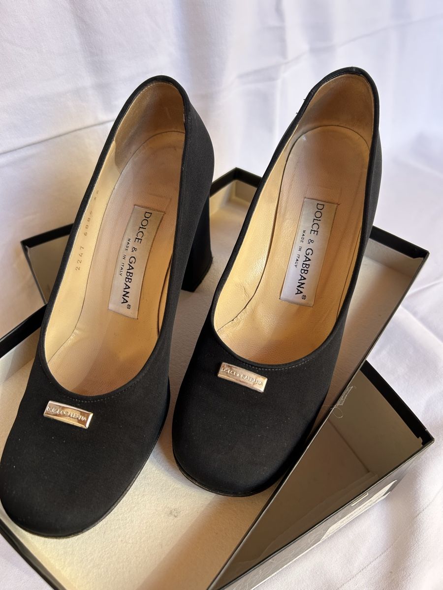 Dolce & Gabbana Chaussures femmes: Schuhe Dolce&Gabbana Gr 36 – D'occasion à Schangnau par and_rsg2