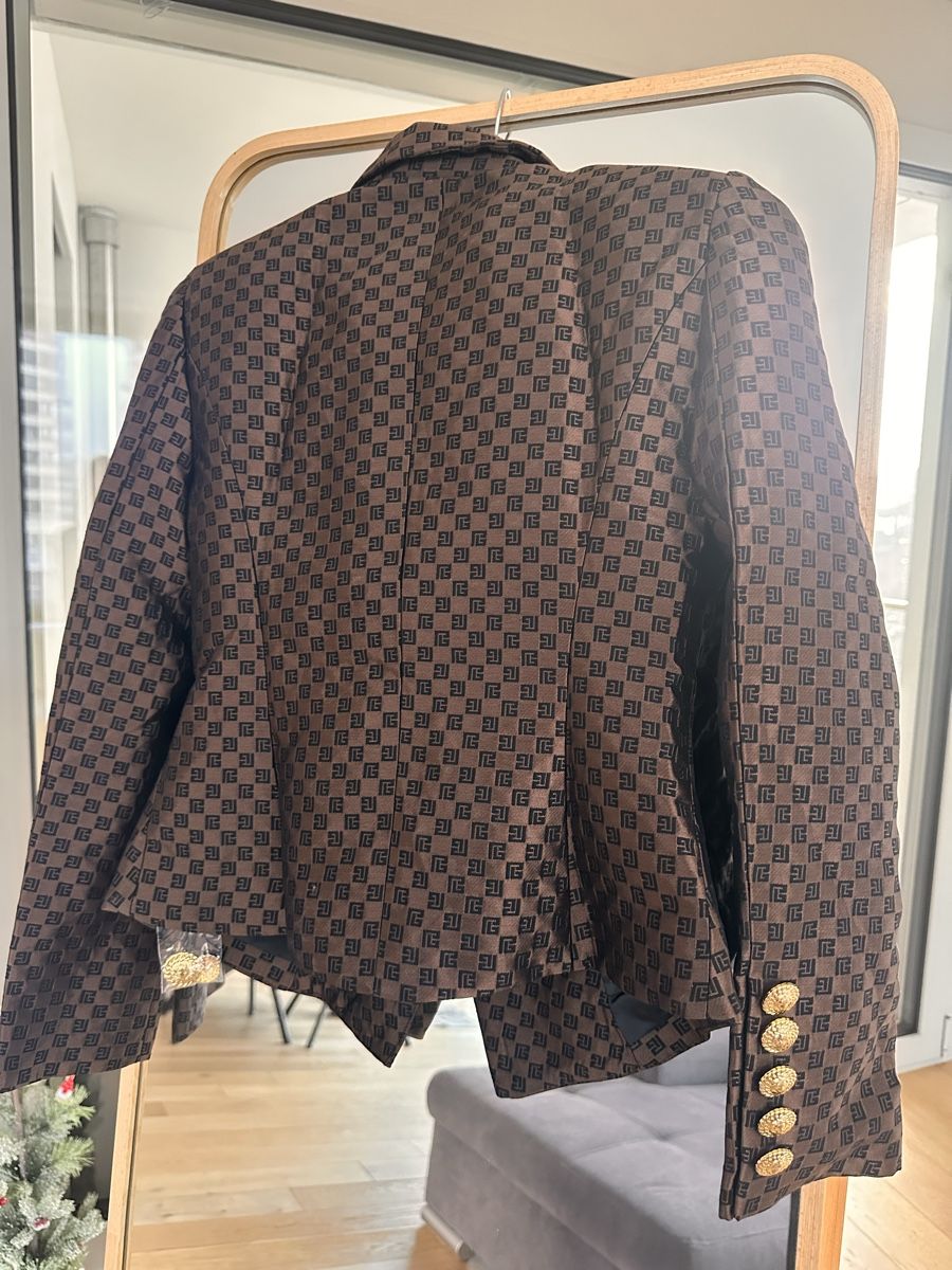 Vestes: Blazer brown – Neuf (Voir description) à Zürich par fed_vh9n 2