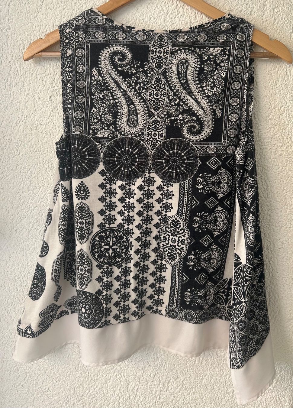 Desigual Tops: DESIGUAL Top – D'occasion à STUDEN BE par SMIROS 3