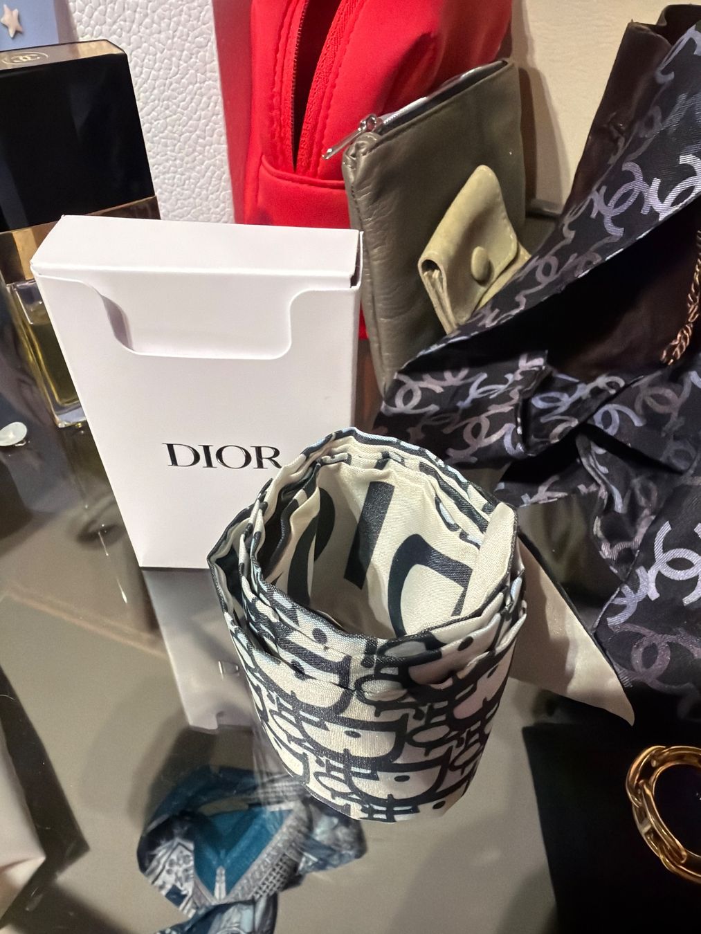 Foulard & Sciarpe: Damen Twilly – Usato da Montagnola venduto da Milena_L 3