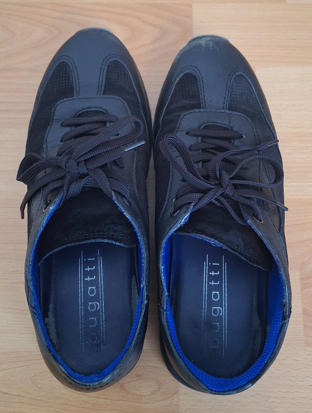 Bugatti Herrenschuhe: Sneaker bugatti Grösse 43 – Gebraucht aus Feuerthalen von kigo87 3