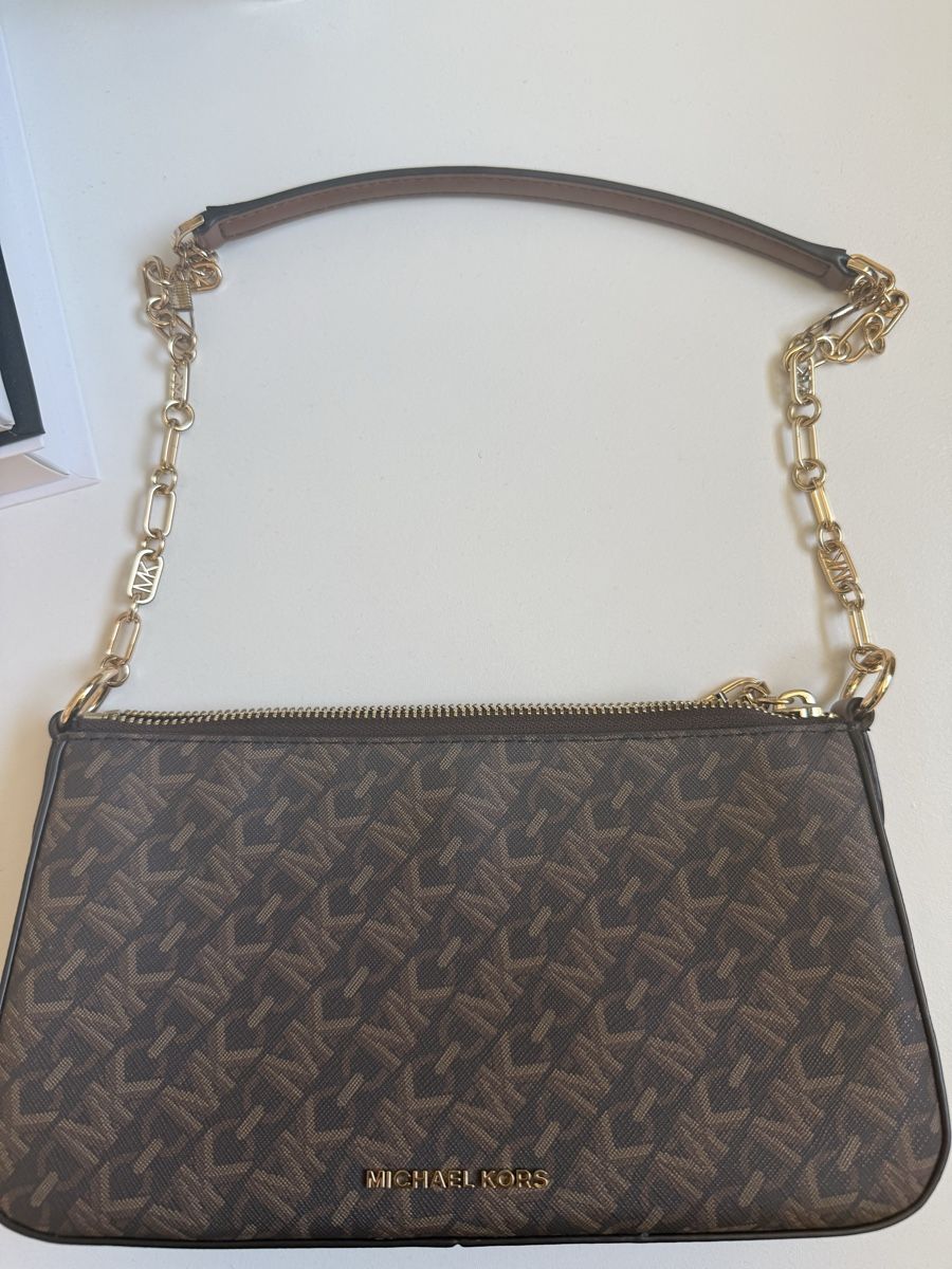 Michael Kors Taschen für Damen: Michael Kors Schultertasche Monogramm – Gebraucht aus Horgen von nutzer8810 2