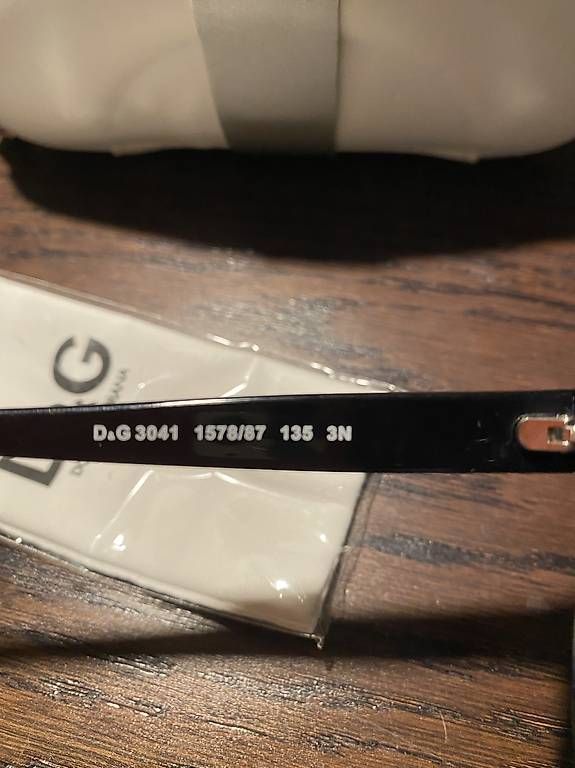 Dolce & Gabbana Brillen & Gläser: Dolce & Gabbana Sonnenbrille – Gebraucht aus Zürich von ljjud 1