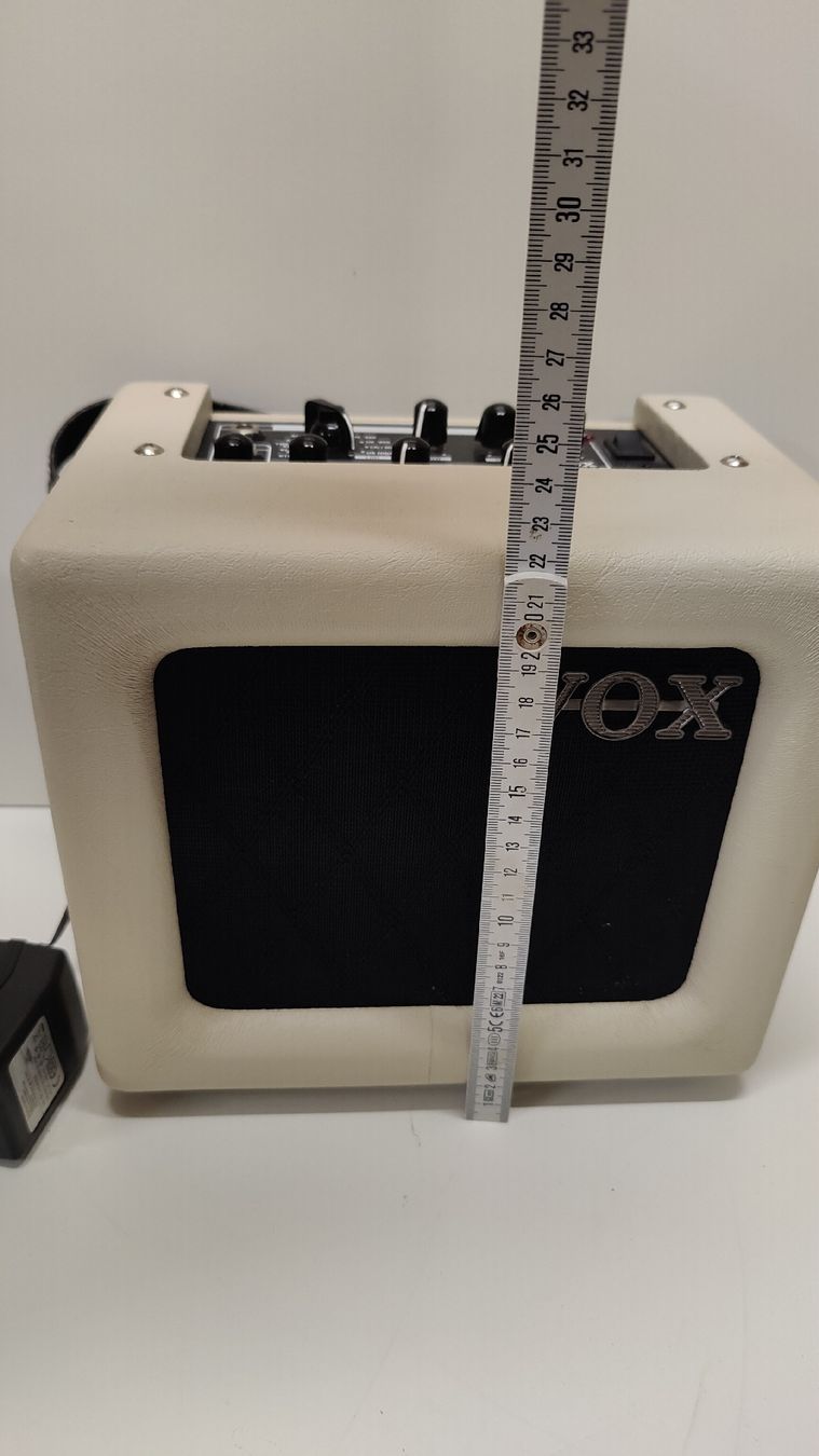 Vox Amplificatori: VOX MINI3 Gitarrenverstärker, mit Kabel oder Batterie (LG) – Usato da Neuenhof venduto da SchnaeppliAllerlei 8