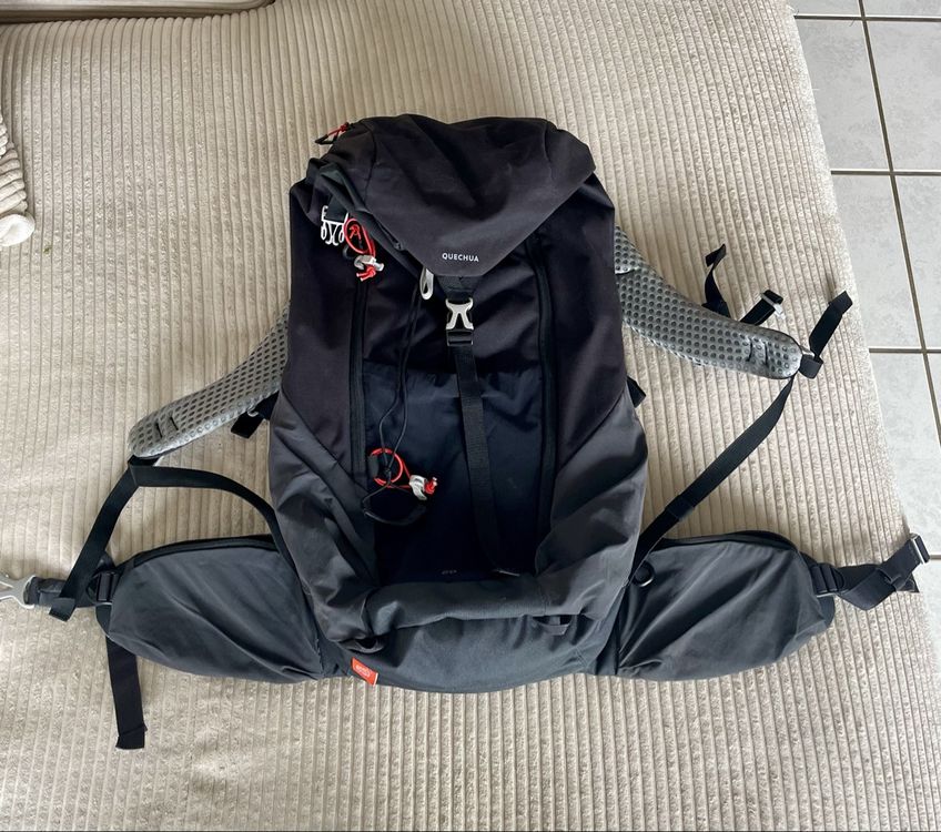 Quechua Sac à dos de randonnée (Gebraucht) in Seiry für CHF 25 – mit ...
