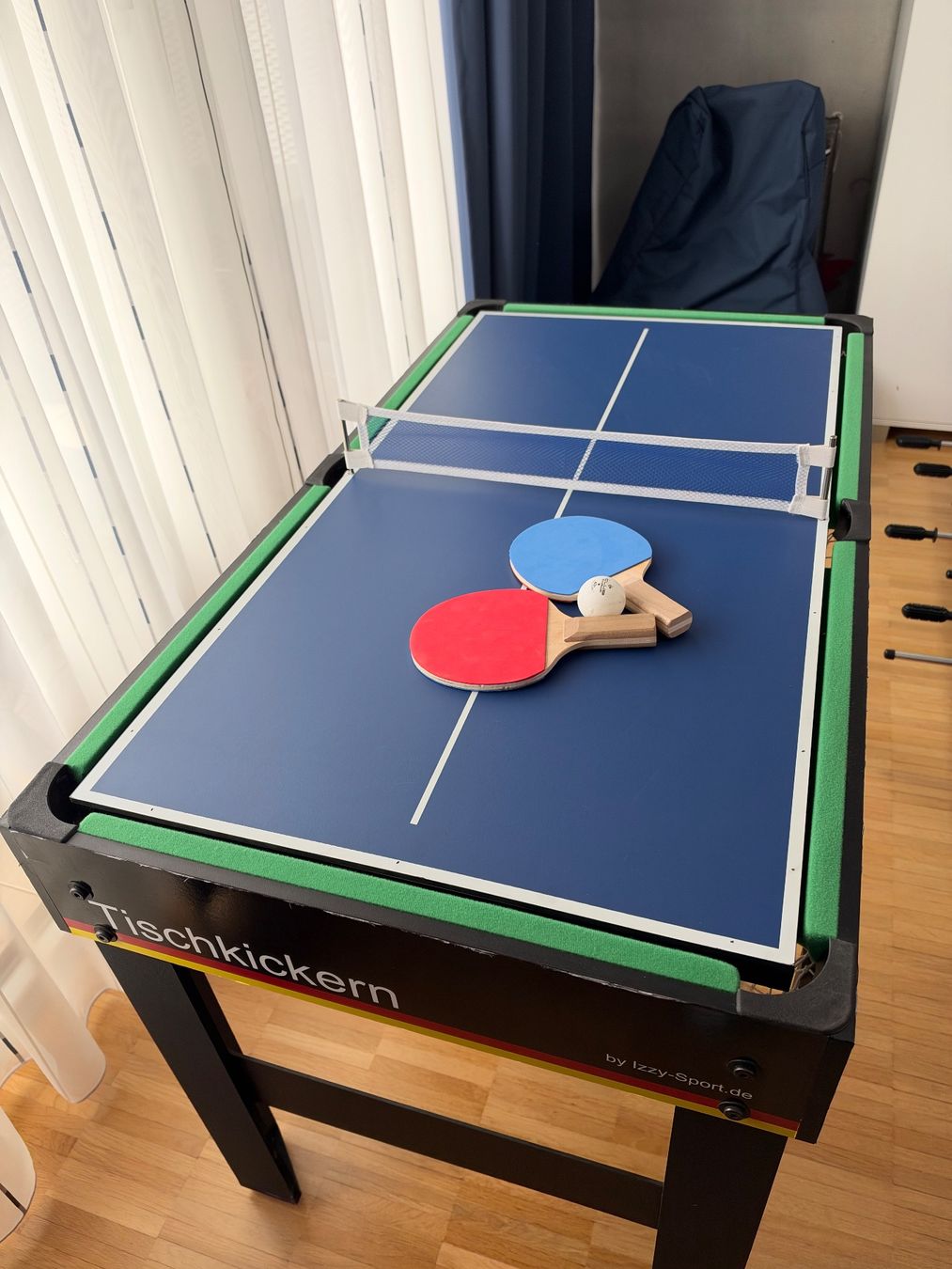 Spiele: Izzy 4-in-1 Multikicker Kickertisch 28kg – Gebraucht aus Wallisellen von Alfredt 6