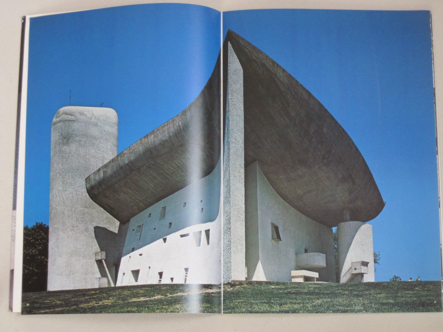 Libri: Le Corbusier Ronchamp – Usato da Feuerthalen venduto da mam_5l7b 2