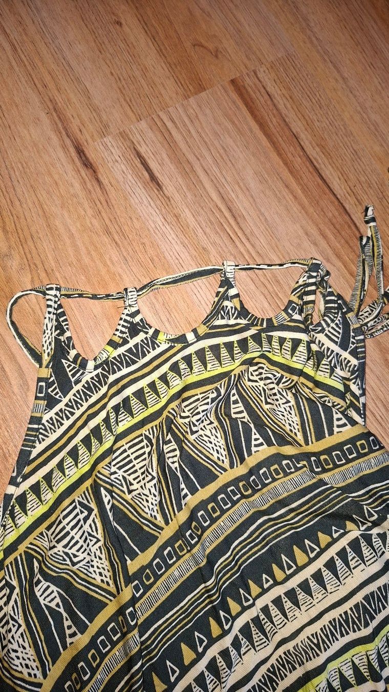 Robes: Robe d'été T 42 – D'occasion à La Rippe par veromaud 1
