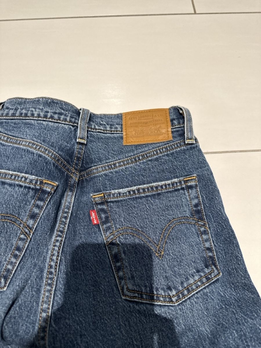 Levi's Jeans: Ribcage Straight Jeans Levis – Neuf (Voir description) à Zug par cieeeeelo