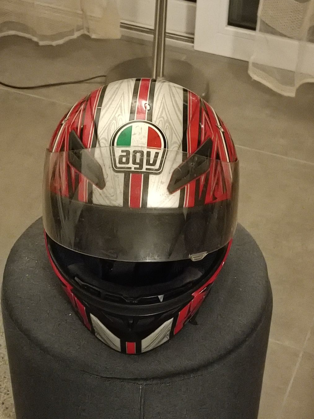 Caschi & visiere: Casque AGV Rossi – Usato da Cheseaux-Lausanne venduto da ou6_s2yv 1