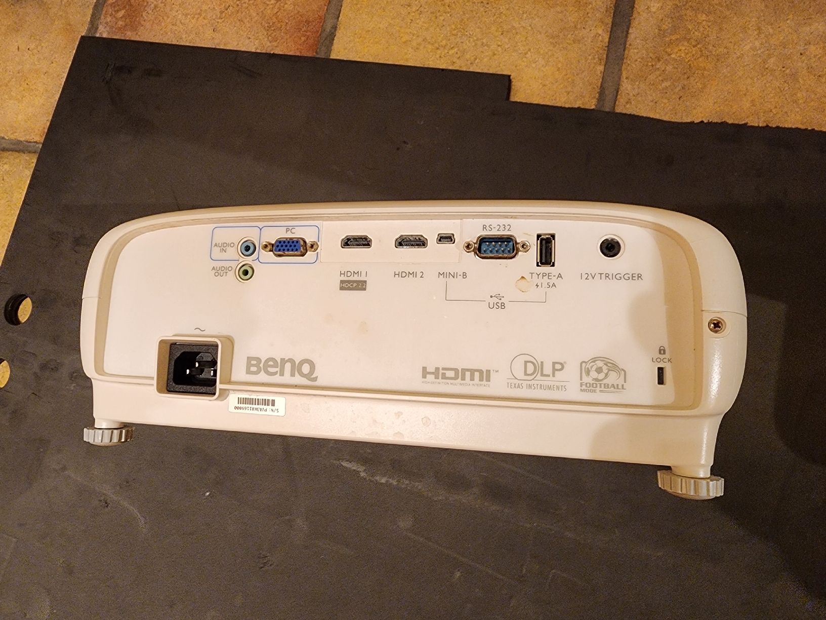 BenQ Videoprojektoren: BenQ Projektor TK800M Digital Projektor – Gebraucht aus Ehrendingen von Ma1900 3
