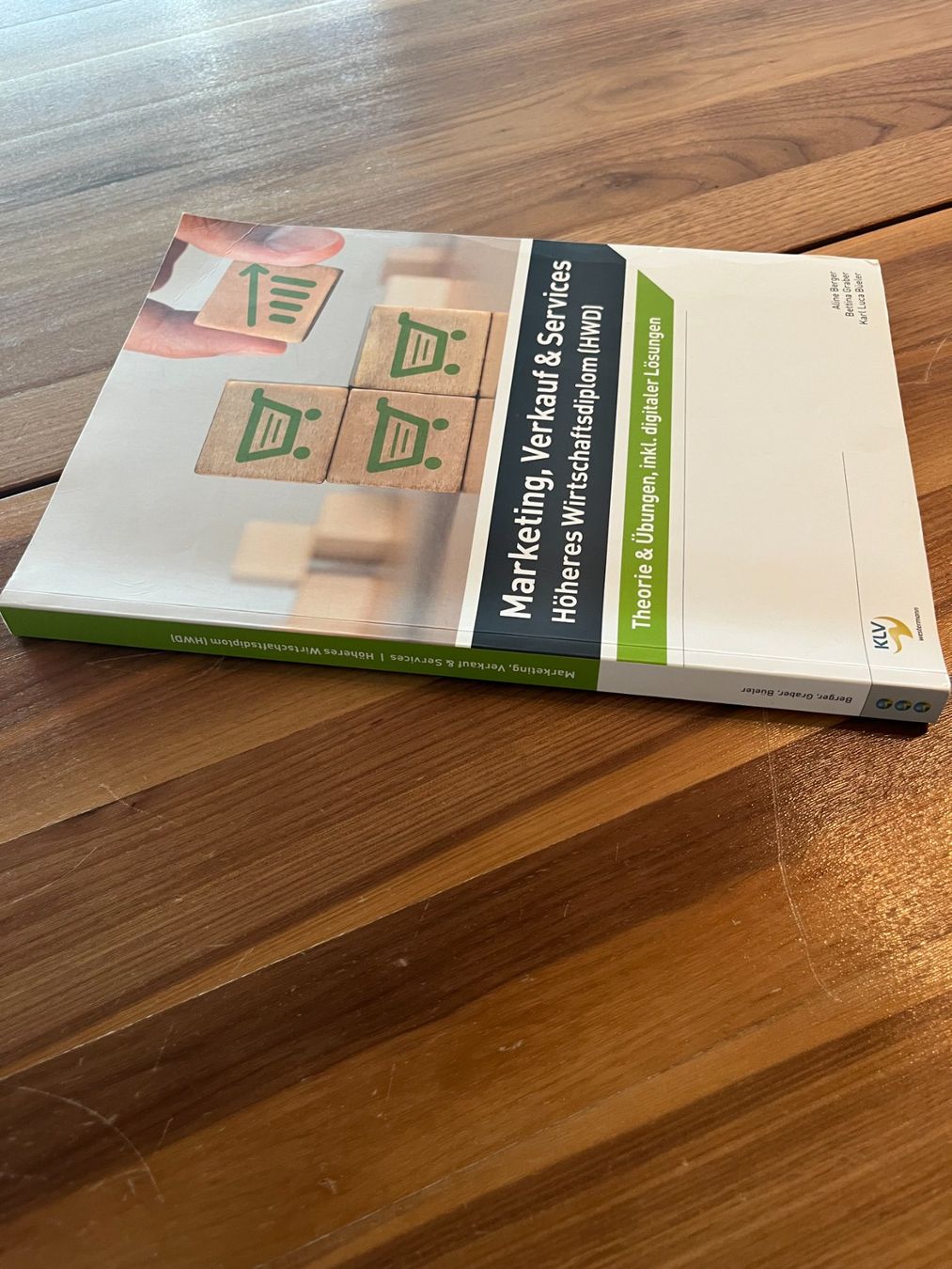 Libri: Marketing, Verkauf & Services – Usato da Egerkingen venduto da simsigi 2