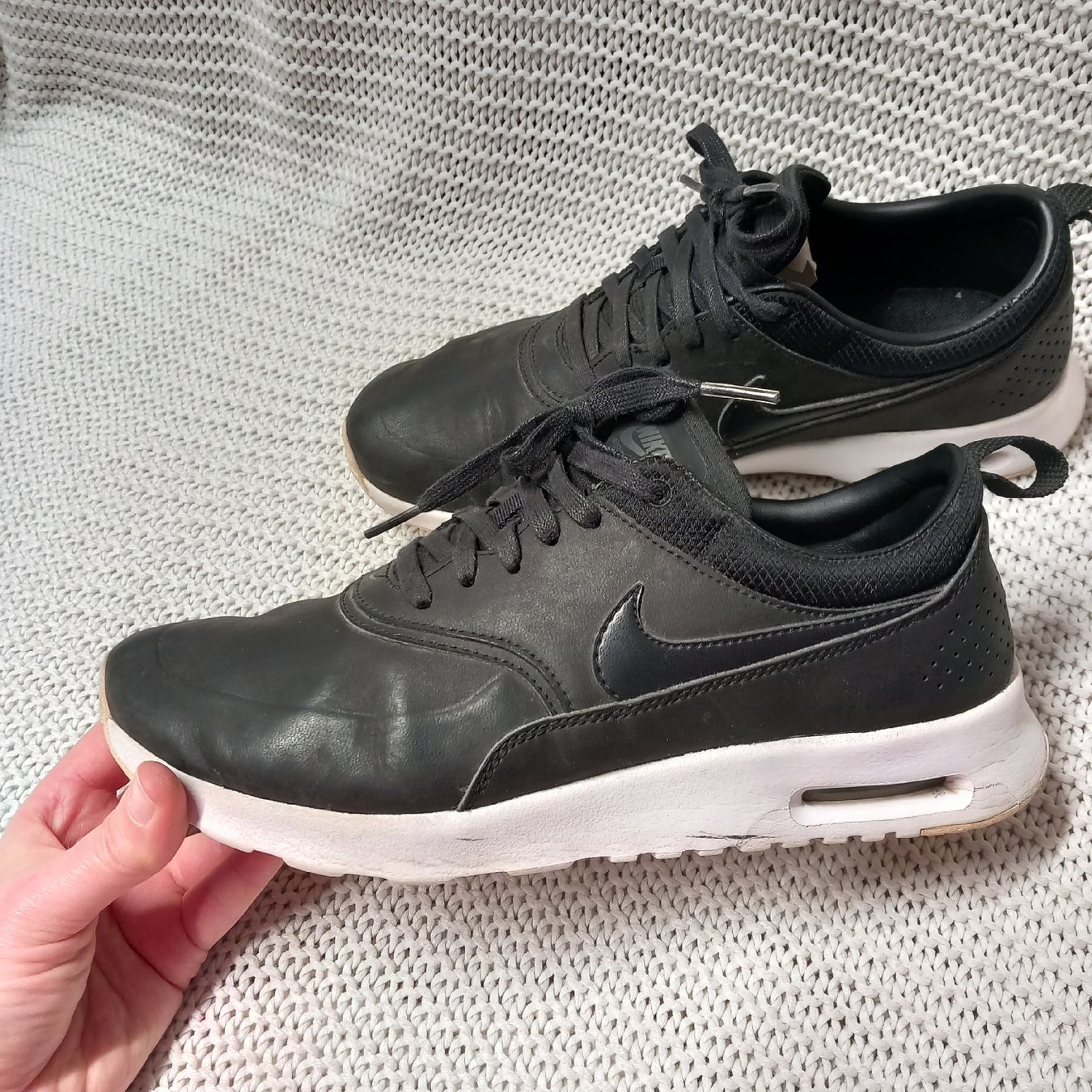 Nike Damenschuhe: Nike Air Max Thea Gr.38.5 schwarz – Gebraucht aus Gwatt (Thun) von umwelt-brocki 1