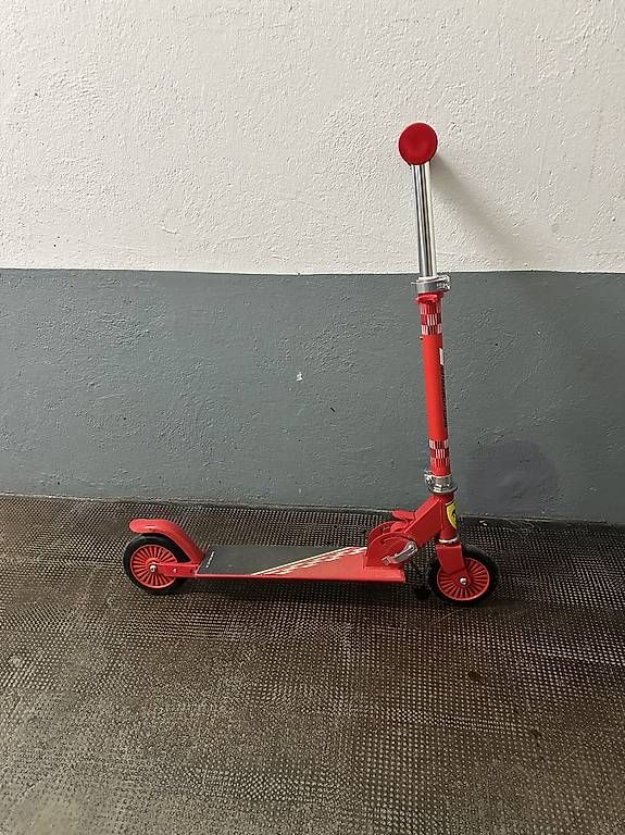 Sonstige: Kinder trotti – Gebraucht aus St. Moritz von sav_gd28 1