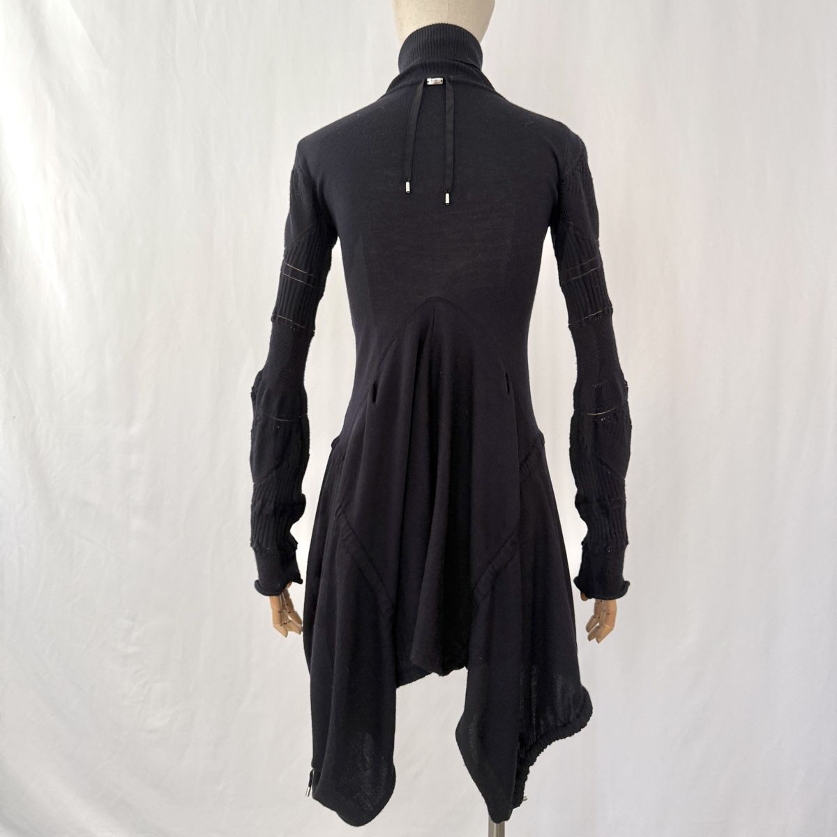 High Vestiti: HIGH Every Day Couture Wool Dress – Nuovo (secondo la descrizione) da Emmen venduto da Nightingale_2022 3