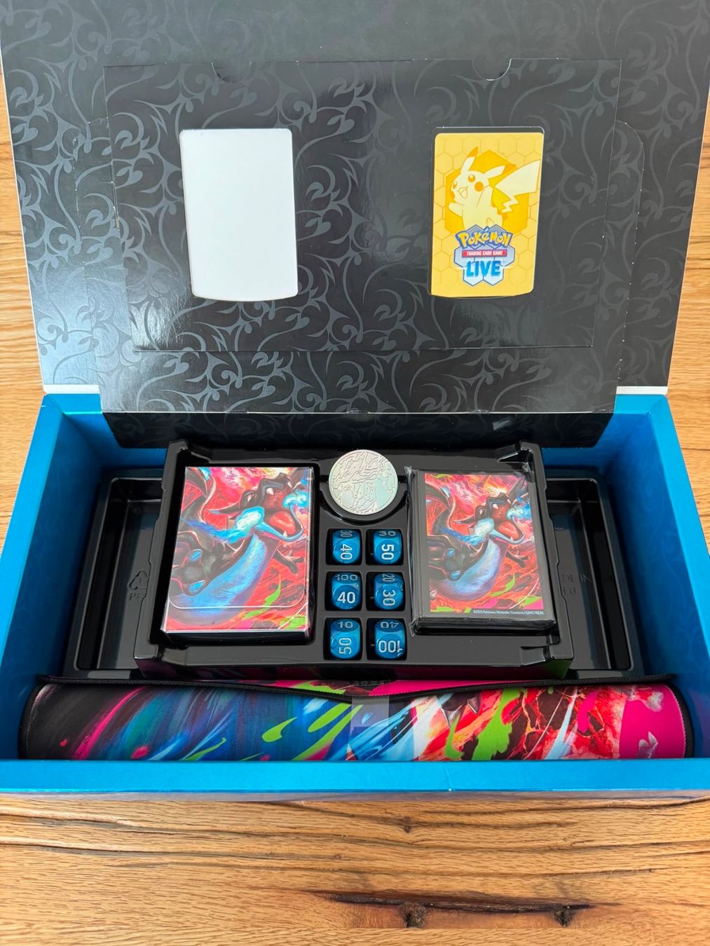 Pokémon Sammelbilder & Trading cards: Pokémon Mega Charizard - Ultra Premium Collection – Gebraucht aus Seuzach von provenzano18 1