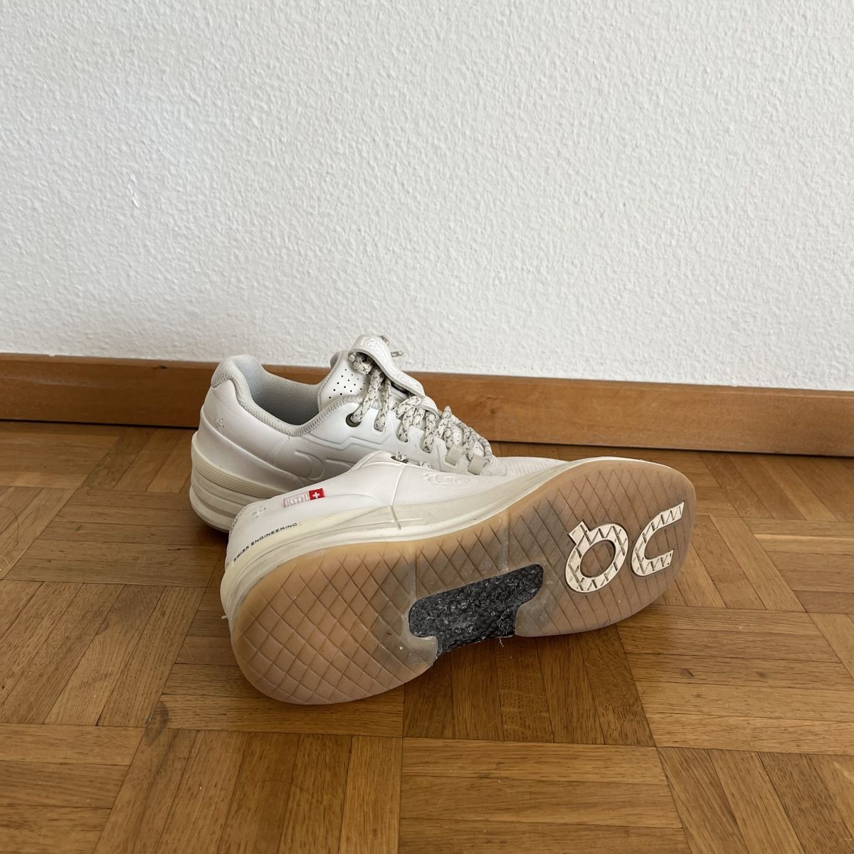On Herrenschuhe: ON RUNNING Roger Pro 1 Leather Federer - great condition – Gebraucht aus Zürich von sht_xr2y 4
