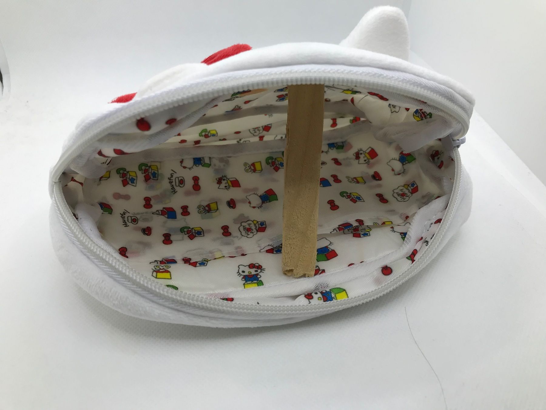 Hello Kitty Custodie per cosmetici: Hello Kitty Necessaire, Kosmetiktasche weiss – Nuovo e nell'imballaggio originale da Niederteufen venduto da mix18 2