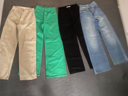 4 Paar Hosen Gr. 32  Stradivarius & H&M