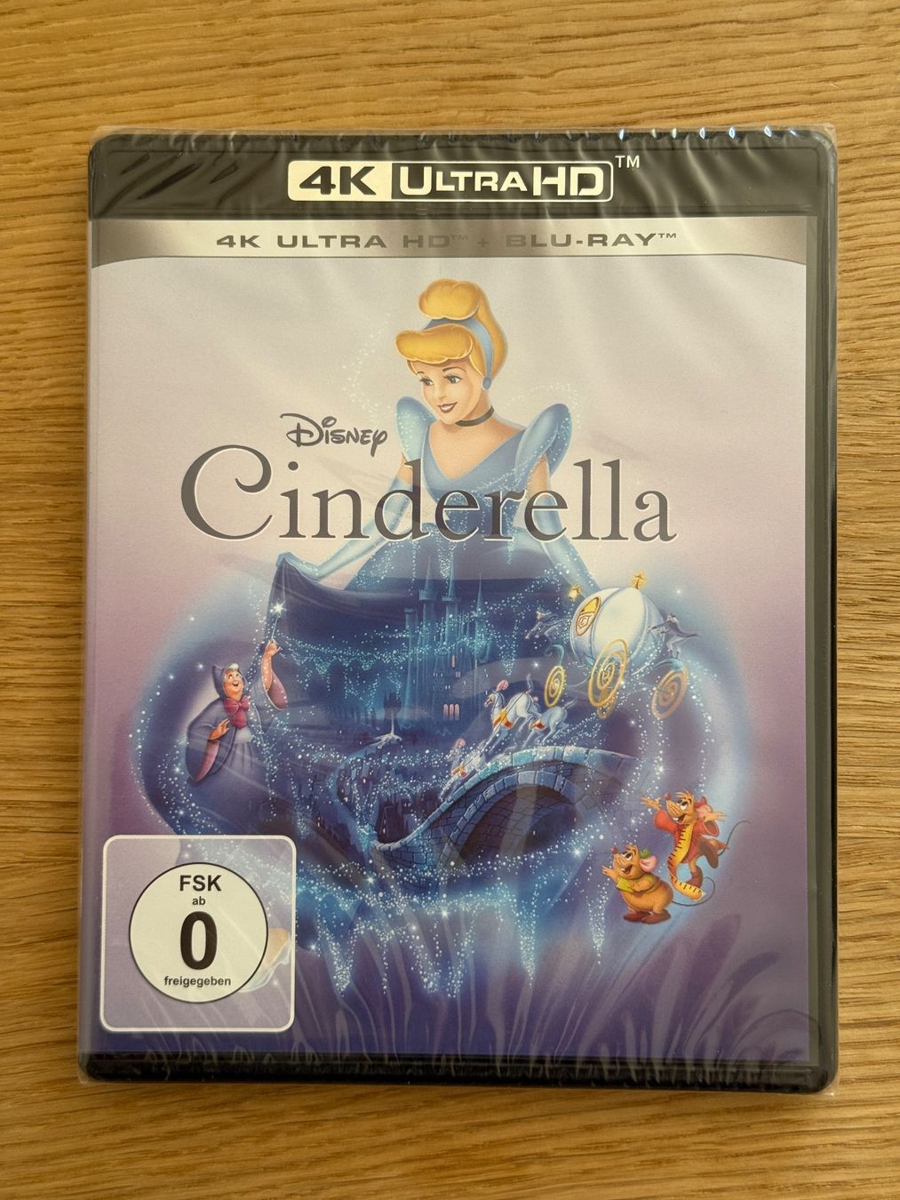 Tutti i DVDs: Cinderella 4k Bluray – Nuovo e nell'imballaggio originale da Wallisellen venduto da Art_Vendorlay