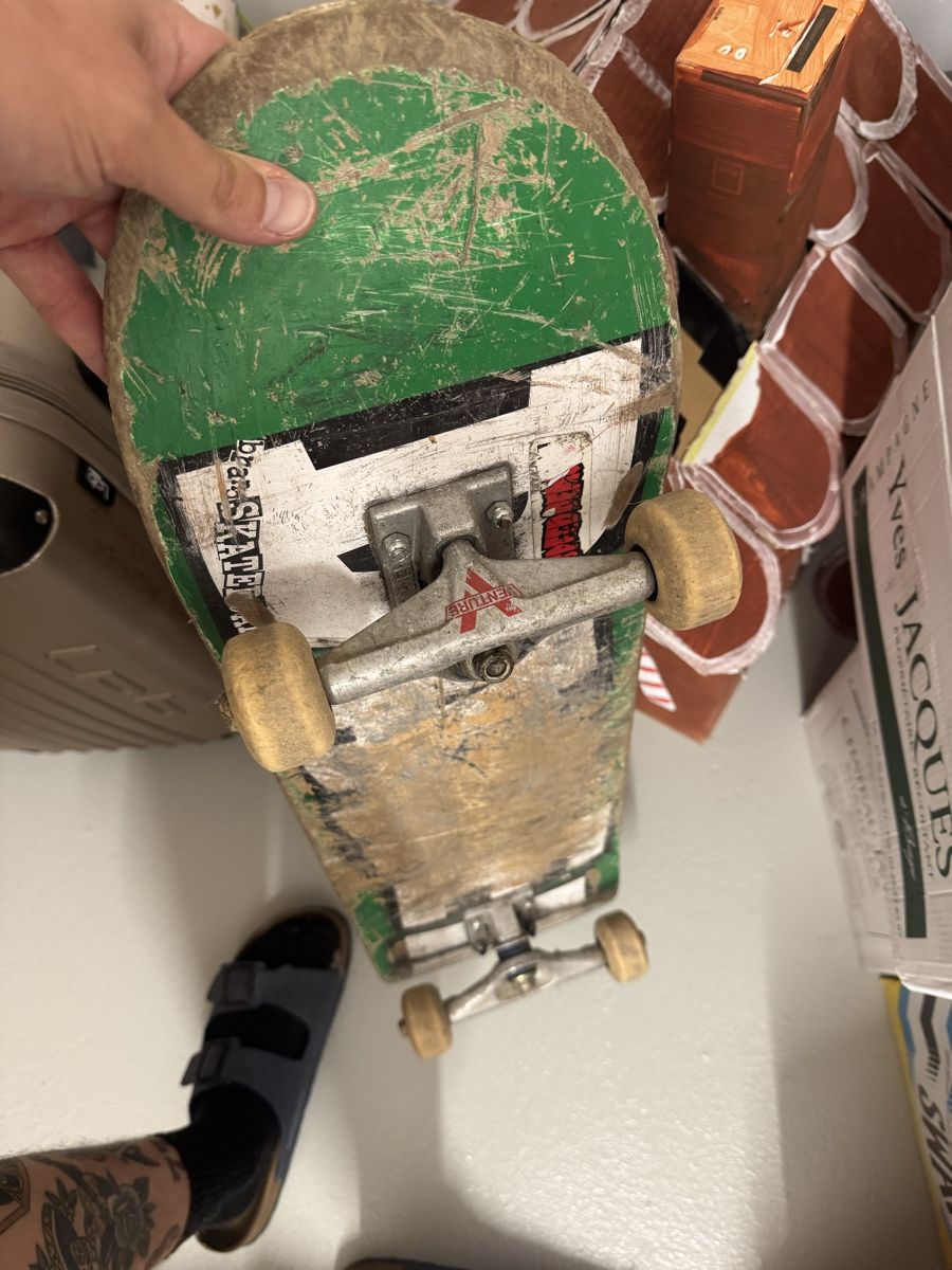 Skateboards: Skateboard Baker + trucks Venture  – Usato da Rorschach venduto da ilo_jxk7
