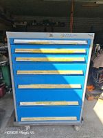 armoire métallique pour atelier. 