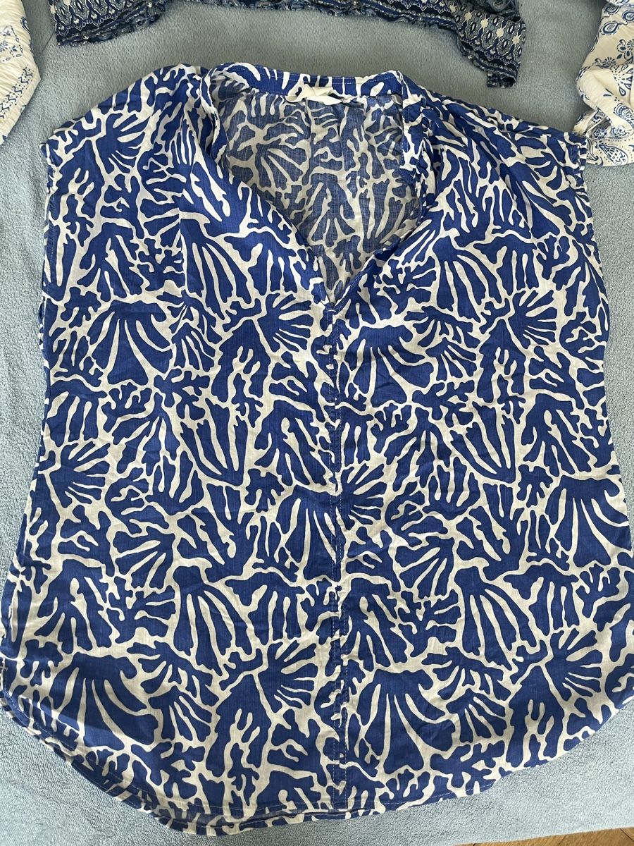 Lotti di vestiti: 3 Blusen mit Muster Damen gute Zustand – Usato da Olten venduto da sae_82z2 1