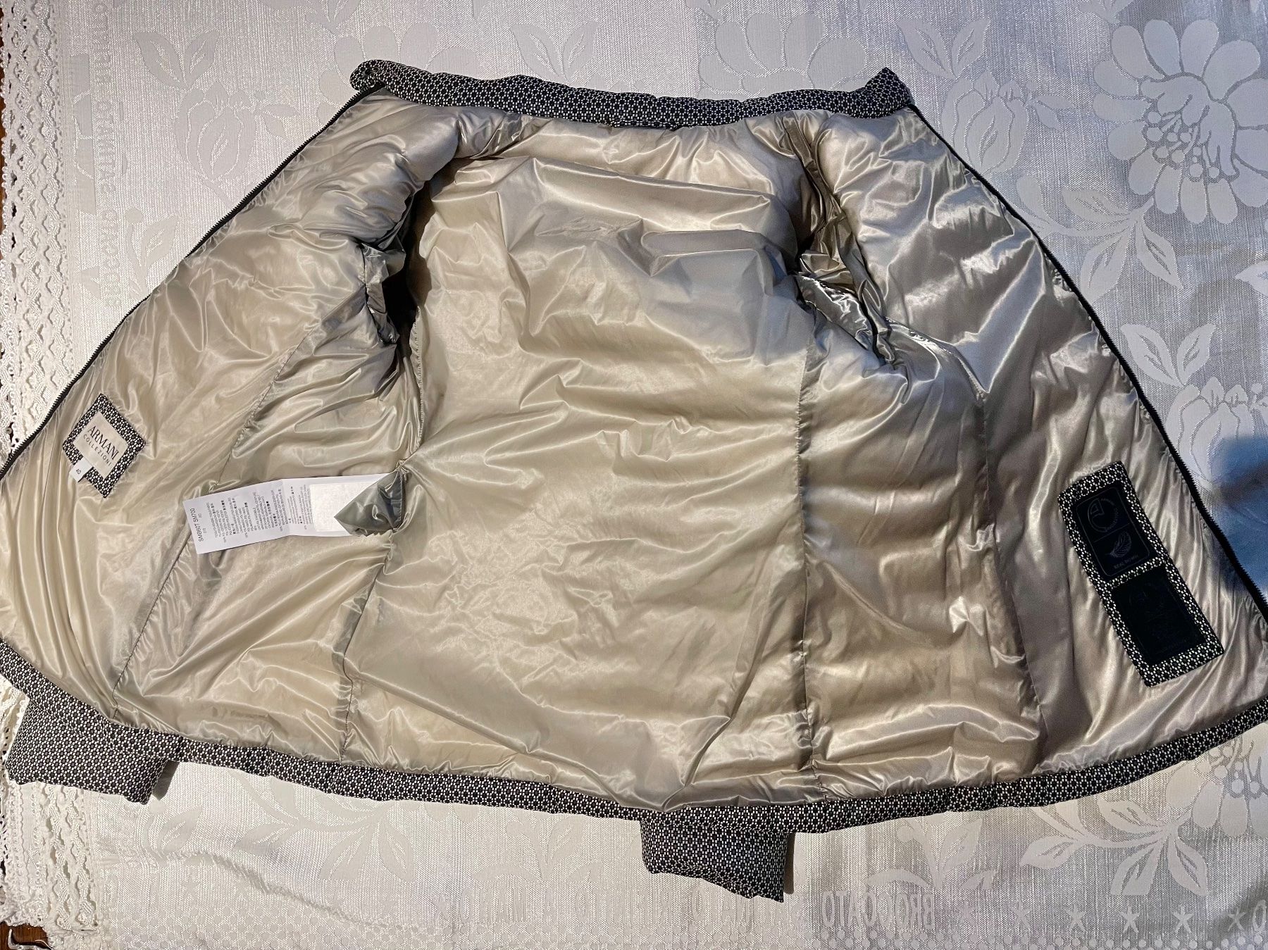 Armani Giacche: Armani new jacket 40 800€! – Nuovo (secondo la descrizione) da Barna venduto da orbuyorcry 8