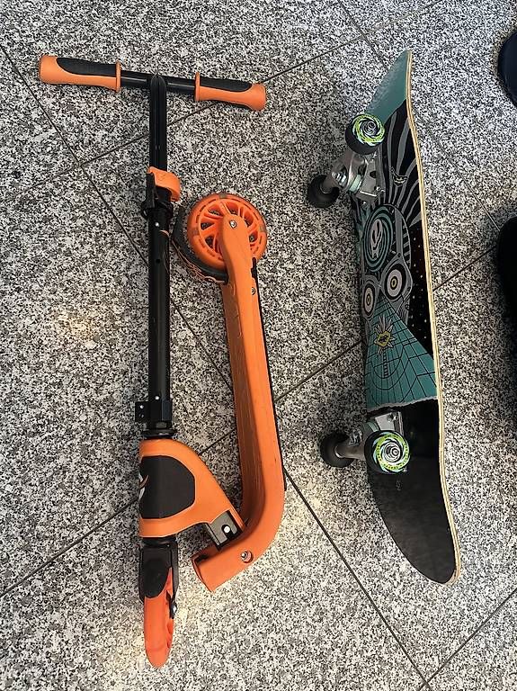 Skateboards: Planche de skateboard et trottinette – Usato da Genève venduto da gab_dq86