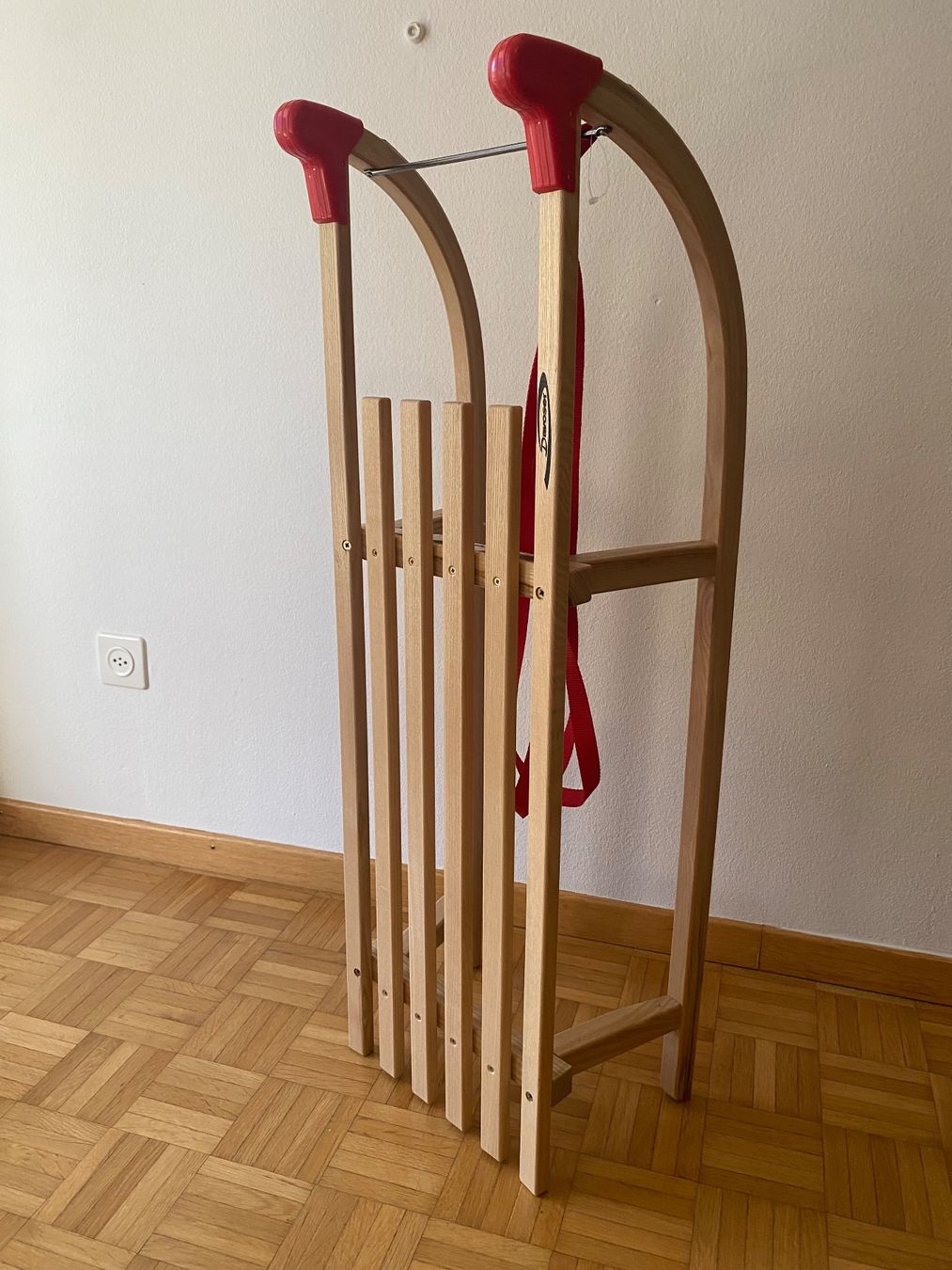 Schlitteln: Davoser Holzschlitten – Neu (gemäss Beschreibung) aus Pfungen von mba_tk8c