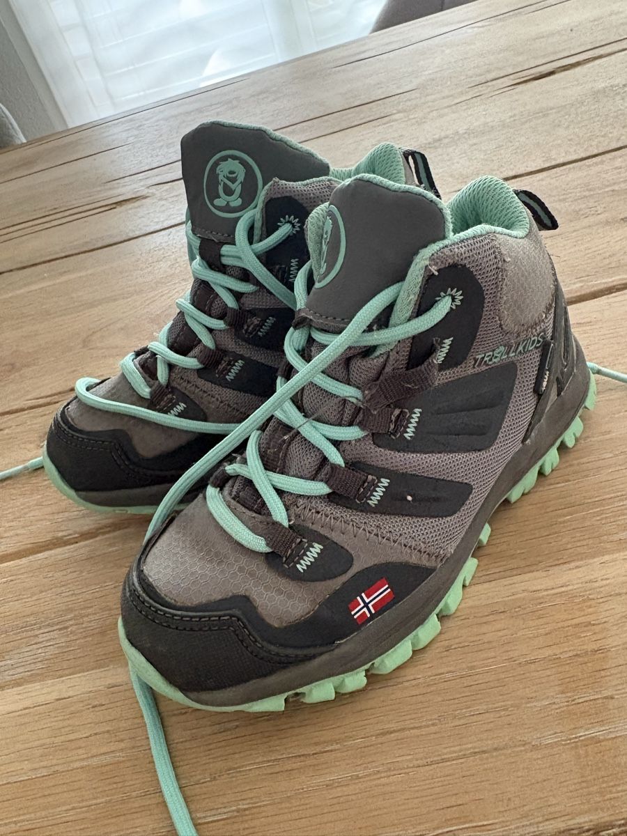Chaussures hommes: Trollkids Wanderschuhe  – D'occasion à Buus par mum_t9cw 1