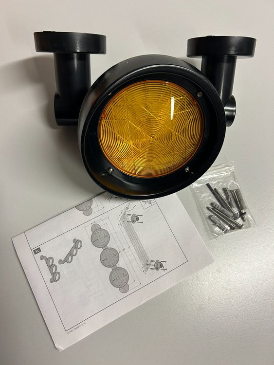 APM Q16P3B Y220E: LED-Signalleuchte, gelb, 220 V, 16 mm, vorstehend