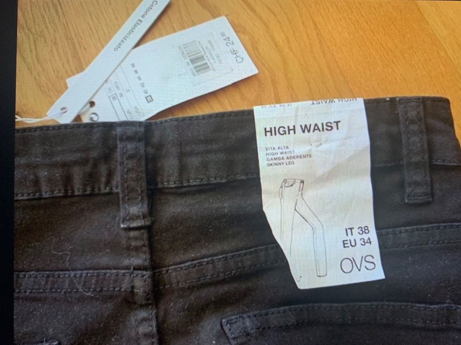 Jeans: Schwarze Hose Gr. 34 Damen / OVS Basic - Neu – Nuovo e nell'imballaggio originale da Beromünster venduto da msklef 1