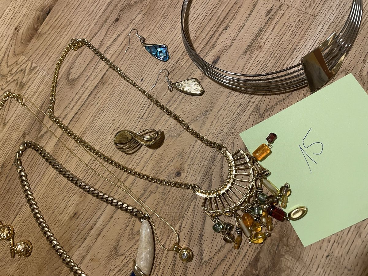 Altri gioielli: Modeschmuck Posten – Usato da Flawil venduto da Naphtali 7
