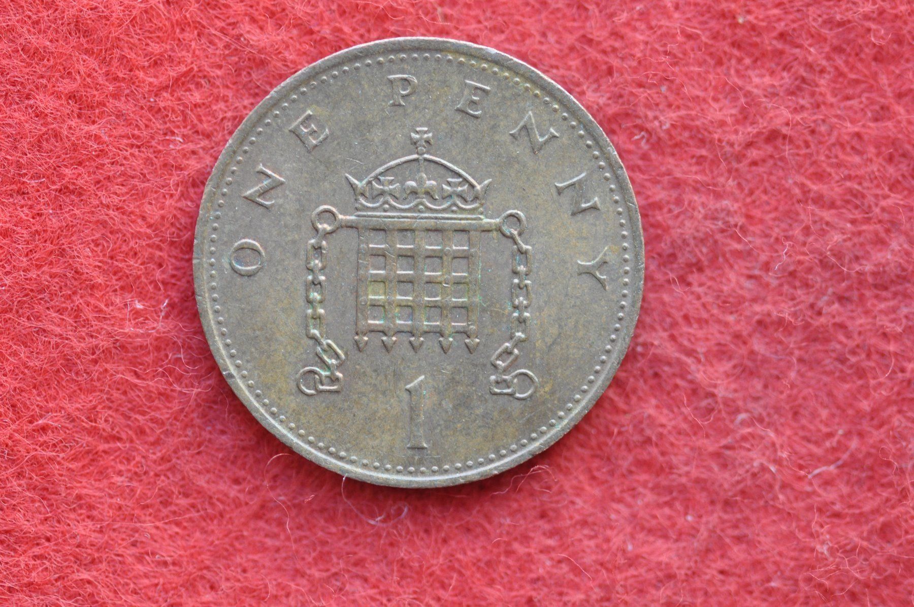 Tutti le monete: währung  great britain 1983 – Usato da Laupen BE venduto da Gufi57 1