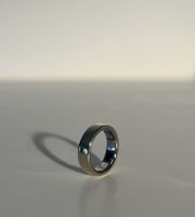 Oura Ring 5 – Grösse 7 – Neuwertig, erst 2 Wochen alt!