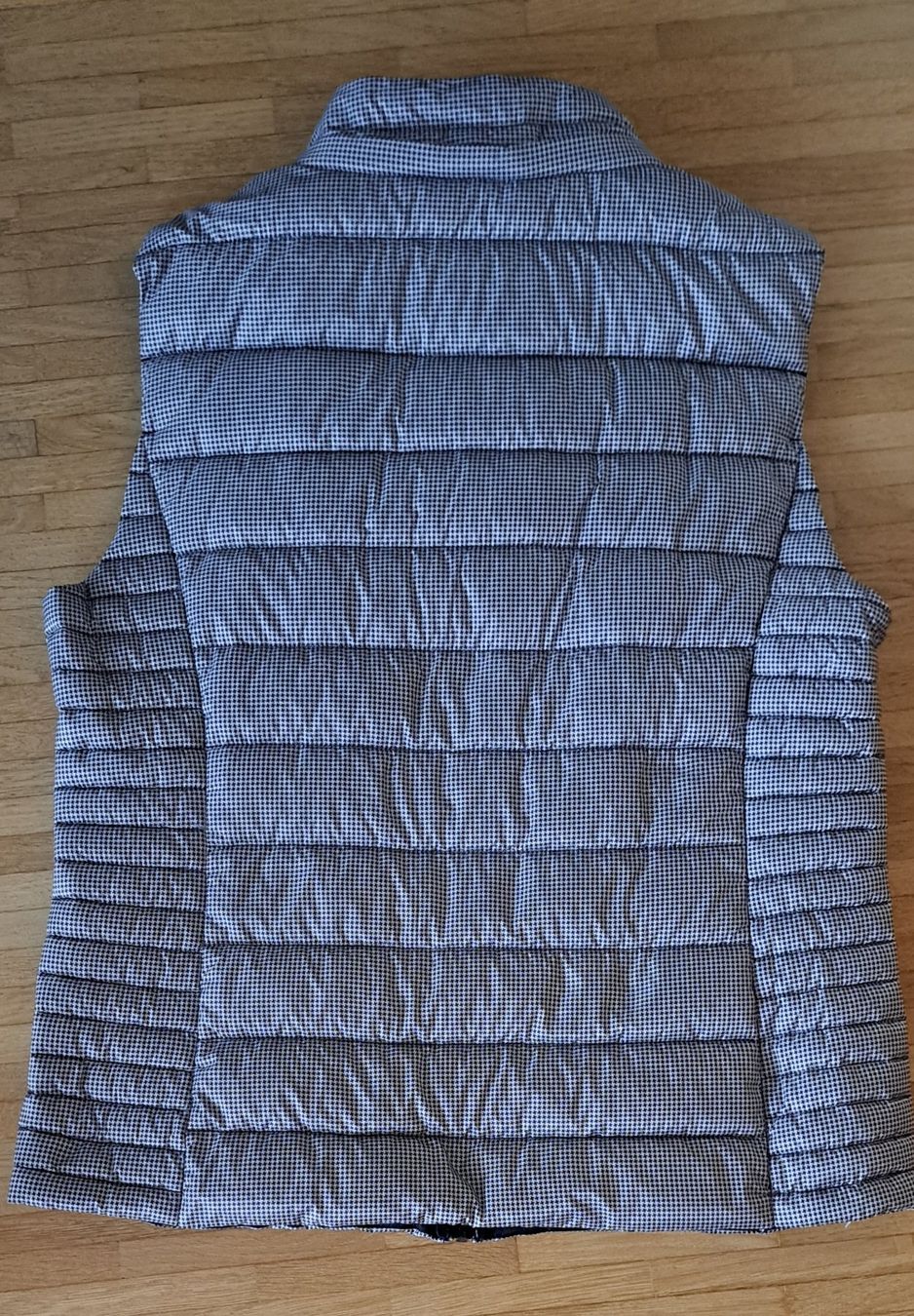 Gilets & Westen: Doudoune légère sans manches – Neu (gemäss Beschreibung) aus Le Mont-sur-Lausanne von olatiu 1