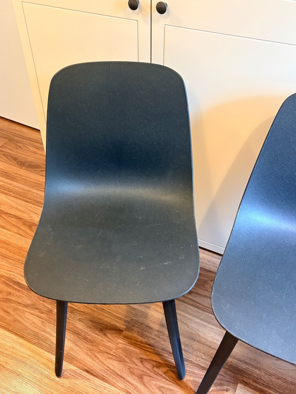 Ikea Chaises: ODGER Stuhl anthrazit – D'occasion à Tann par novontobel 6