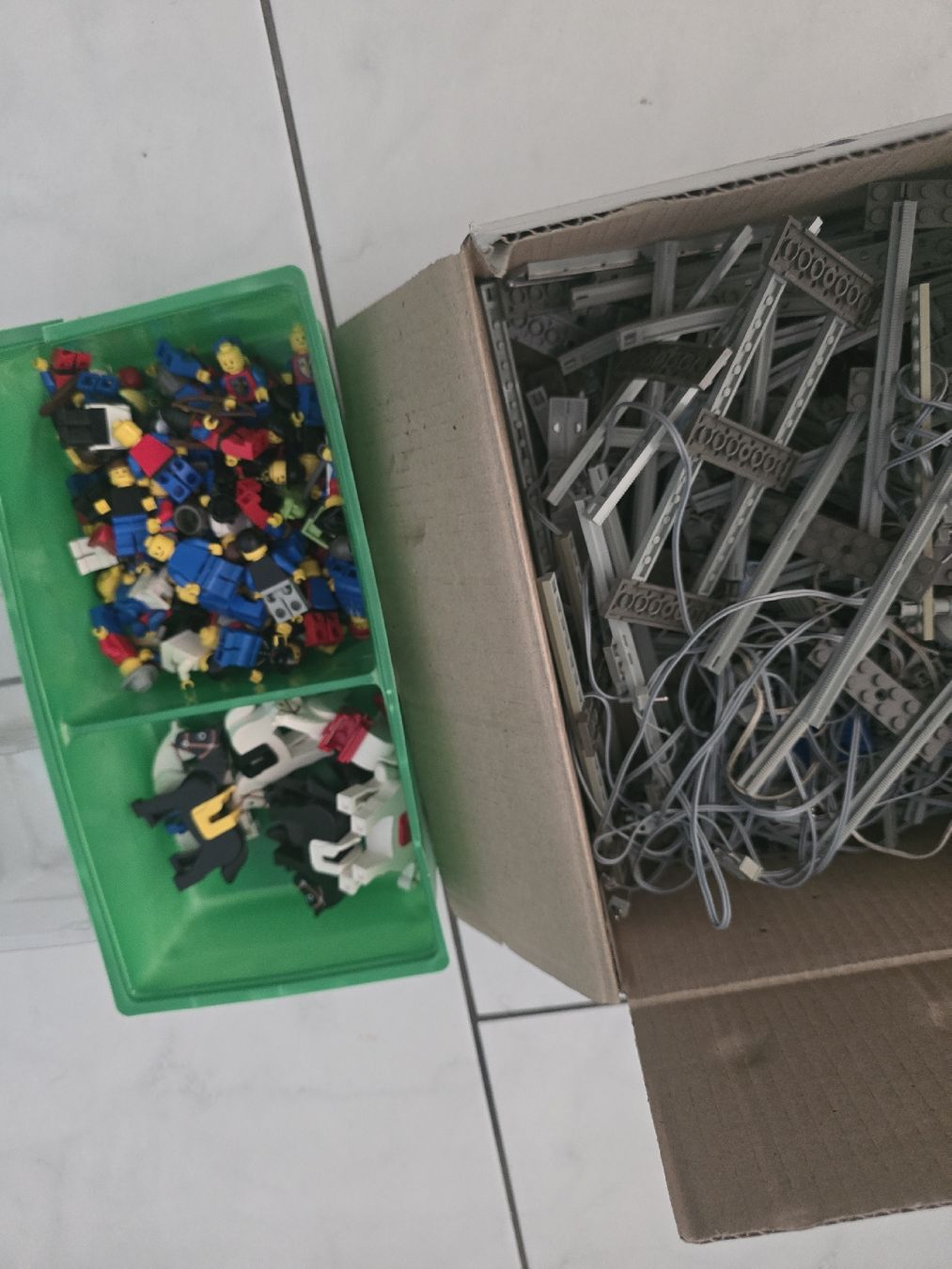 Lego Kit di costruzioni: Riesiges Lego Konvolut 12 Volt Eisenbahn/ Stadtleben – Usato da Weiach venduto da KissGearSwiss96 9
