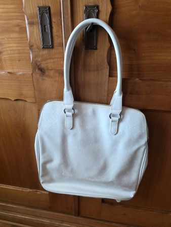 Handtasche Umhänge Tasche Armani Jeans weiss glanz